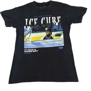 Ice Cube black concert T-shirt sz S some cracking on silk screen GUC